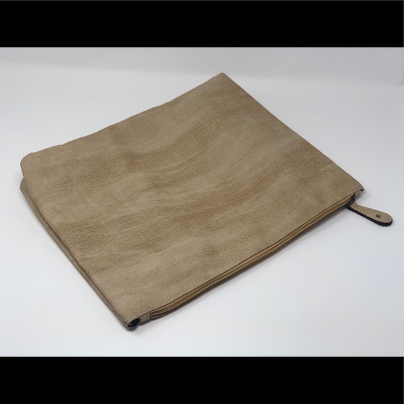 Free People TWO bags! Tote AND Pouch! - Picture 4 of 6